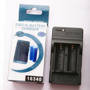 China Double Channel 16340 Li-ion Portable Battery Charger supplier