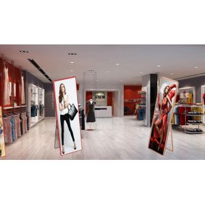 China Écran d'intérieur d'affichage à LED de la boîte P2.5 de la publicité du miroir LED d'affiche polychrome supplier