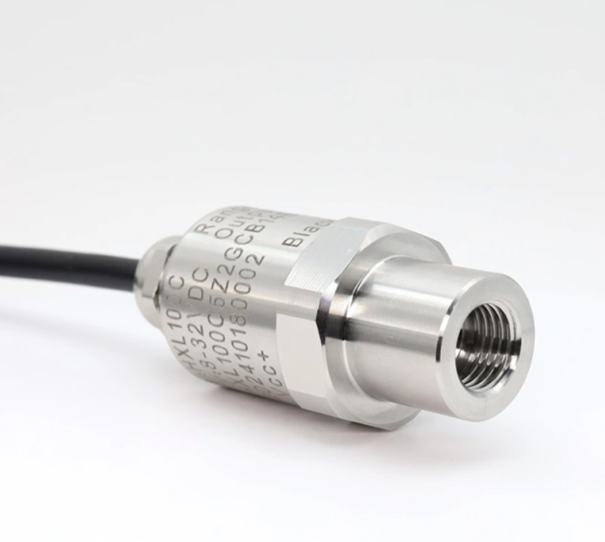 China IP65 IP67 Protected Air Compressor Pressure Sensor with Multiple Signal Outputs and Overload Resistance wholesale