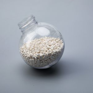 China HF-800ME7B Masterbatch ignifuge intubant écologique pour composants automobiles / câbles et câbles / boîtiers électroniques supplier