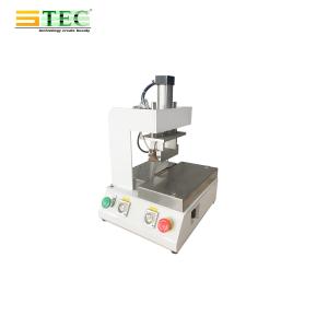 China Máquina de soldadura de bordes de persianas verticales, máquina de soldadura de dobladillo de persianas enrollables, grado ajustable wholesale