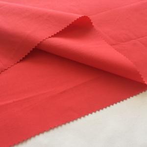 Woven Poplin Fabric 45*45 TC Plain1/1 Polyester Cotton Blend Fabric For Shirts