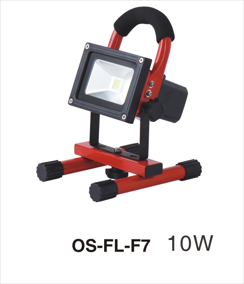 China El poder al aire libre impermeable de Lightcraft LED protagoniza el reflector recargable llevado supplier