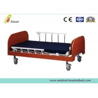 China Manual Medical Hospital Adjustable Beds / Nursing Home Bed Wooden Two Cranks (ALS-HM001) on sale