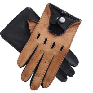 Los guantes de cuero llanos de Brown del estilo, guantes de conducción clásicos de los deportes trabajan a máquina la costura