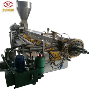 China Twin Screw Extruder WPC Extruder Machine PP PE PVC PS POM  Wpc Pelletizing Line wholesale