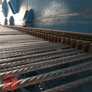 Anti-tear steel cord conveyor belt for smooth and trouble-free operation