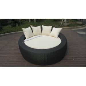 China Black Outdoor Rattan Daybed , Garden Patio Round Lounge Bed supplier