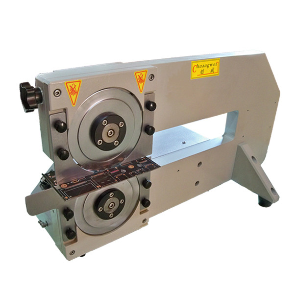 China Экономичный V-Cut PCB Separator Machine для алюминиевой доски с отличной твердостью supplier