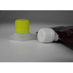 China Yellow Plastic Spout Caps For Portable Handheld Buckle Folding Pouch supplier