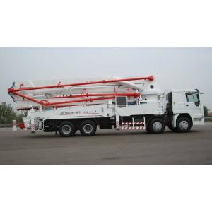 China 8×4 HOWO Cement Pump Truck / Concrete Boom Pump Truck For Construction supplier