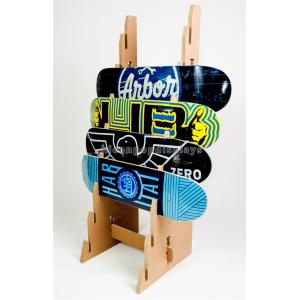 China Simple Solid Wooden Display Stand Custom Design 8 Pieces Skateboard Display Rack supplier