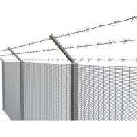 China 4.5mm Prision Concertina Razor Wire Fence PVC Coated Wire Mesh Fence Anti Acid on sale