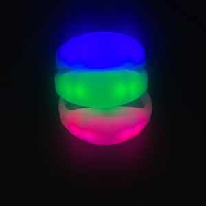 China DMX Wireless Controller for 15 Color and Light Modes on Remote Controlled LED Bracelets with Silicone Design wholesale
