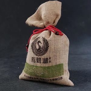 China Os sacos de cordão reusáveis do algodão aumentam/sacos de cordão lisos econômicos da lona supplier