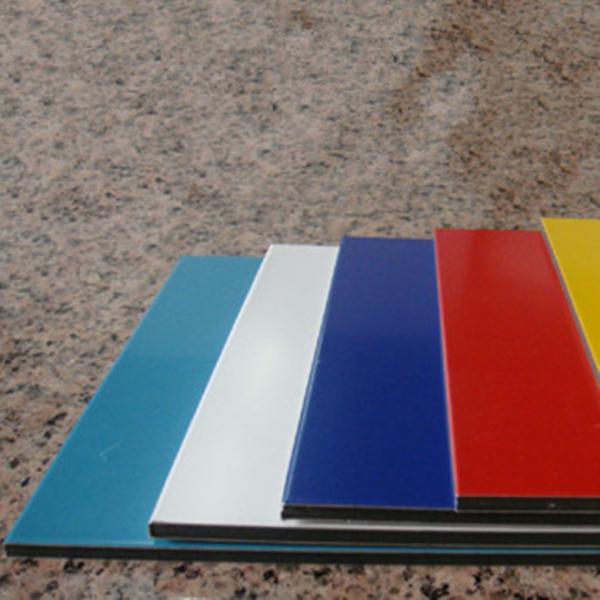 Panel compuesto de aluminio plástico de chapa ACP de 3 mm y 4 mm certificado ISO9001 para revestimiento de paredes exteriores