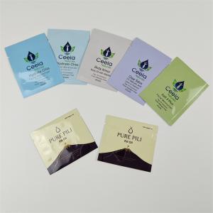 Convenient Flat Bag Cosmetics Sachets for Your Customers