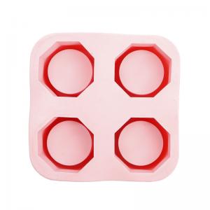 4 Cubes Flexible With Spill-resistant For Cocktail Whisky Silicone Ice Cube Tray