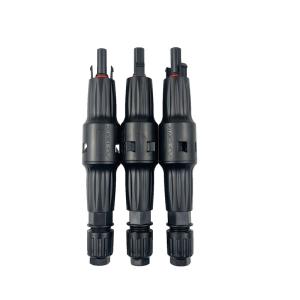 China Conector de fusible solar de 30A 1500V con clasificación IP67 y clase de llama UL94-V0 wholesale