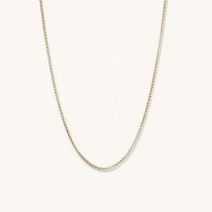 China Cadena de collar con caja redonda chapada en oro de 18K hecha a mano con envío rápido y logotipo personalizable supplier