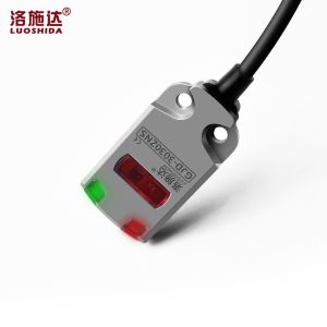 China Mini Diffuse Photoelectric Sensor Ultra-Small Stable Detection Thin Size Red Light Side PNP/NPN Output wholesale