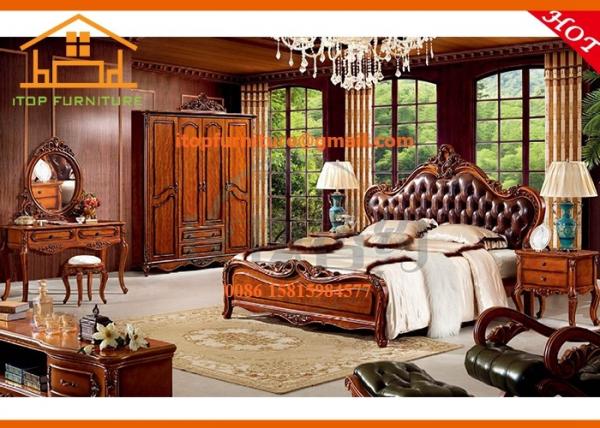 Fancy Antique Luxury Hand Made Wood Carving Bedroom