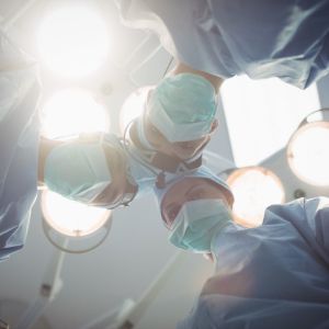 China Lâmpada de operação sem sombra LED com alça de movimento wholesale