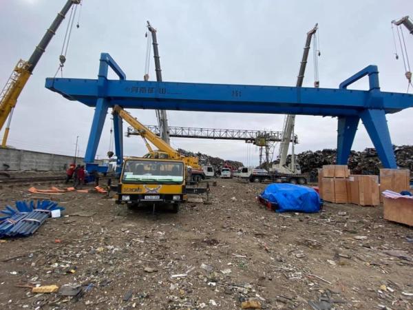 25T SPAN 32M Double Girder Gantry Crane For Metal Yard IP55 A6