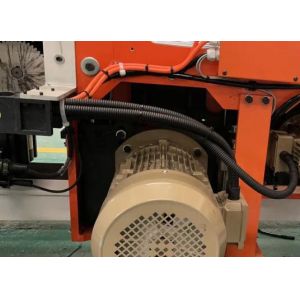 China O feixe do cnc do computador automático considerou painel das máquinas viram que reciprocando o corte do feixe viu wholesale