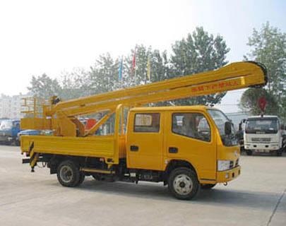 High Aerial Work Platform Truck 7995 x 2310 x 2530mm With Luxurious Cab