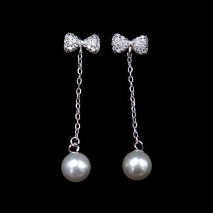 China Elegant Chenqi Silver Pearl Drop Earrings Rosette Shape For Wedding Party supplier