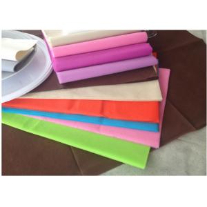 China Disposable Non Woven Tablecloth With Degradable 100% PP Spunbonded Fabric supplier