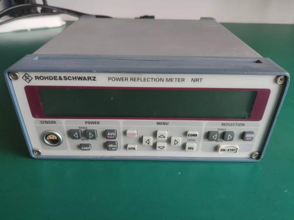 Medidor de potencia Rohde Schwarz R&S NRT 4 GHz, direccional y de ROE