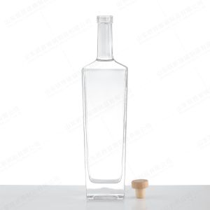 750ml Glass Brandy Gin Rum Tequila Vodka Spirits Bottle with Decal Surface Handling