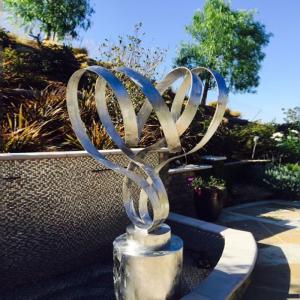 China Customized Stainless Steel Outdoor Sculpture / Abstract Yard Sculptures wholesale
