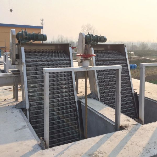 2200mm Width IoT Intelligent Mechanical Bar Screen With Overload Protection And Remote Monitoring