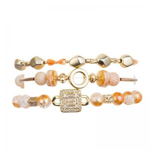 China Lady Orange Glass Beads Handmade Bracelet With Gold Metal Bean Beads At Fall supplier