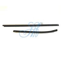 China ELF Pickup Car Spare Parts Door and Window Glass Rubber Seal Strip for ISUZU D-MAX on sale