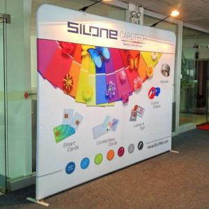 China Vinyl Large Outdoor Banner Printing Signs Digital Printing Products supplier