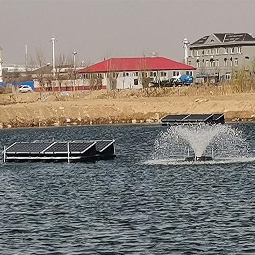 Aireador de rueda de paletas portátil con energía solar e control inteligente para camarones y peces