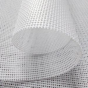 China NFPA701 Vinyl Coated Woven PVC Coated Mesh Fabric Windproof supplier