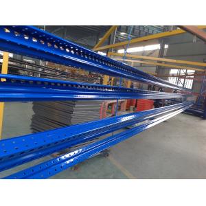 China Metal Teardrop Pallet Rack , Warehouse Pallet Shelving Systems By Teardrop Upright supplier