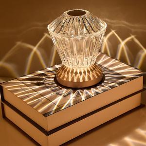 China 5V 2A Crystal Table Lamp 4 horas conduziu a luz morna para a decoração do quarto supplier
