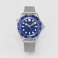 China Stainless Steel Waterproof Wrist Watch 10mm Case Thickness For Accurate Time Display on sale