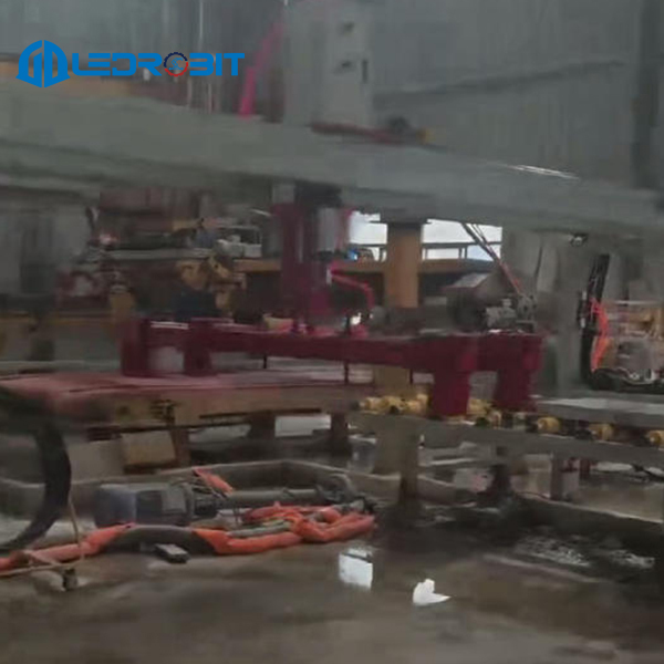 Servo Loading Unloading Machine with Servo Motor Precision Intuitive LCD Interface and Robust Design