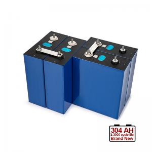 China Solar Battery High Capacity Rechargeable Battery 3.2V500Ah Lifepo4 Battery Cell For Lifepo4 3.2V300Ah supplier