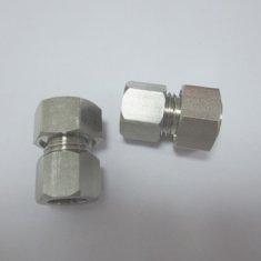CNCは終わりのアルミニウムによって接続されたナット、ボルトおよびナットの製造業を機械で造りました