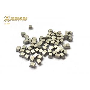 China Metal Tungsten Carbide Tool Tips / Circular Saw Cutting 94 HRA Hardness supplier
