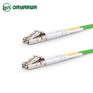 China LC UPC OM5の単信多重モードの3mへのLC UPCは1m 2mをパッチ・コード on sale