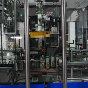 China Máquina automática de manguera de alta velocidad con rodillos empaqueta hasta 58000 contenedores por hora Peiyu Máquina de etiquetado de manguera de sexta generación Solución de etiquetado de manguera para líneas asépticas wholesale
